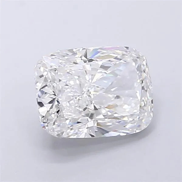 2.10ct Cushion brilliant Lab Grown Diamond (Colour E, Clarity VVS1, IGI Certified)