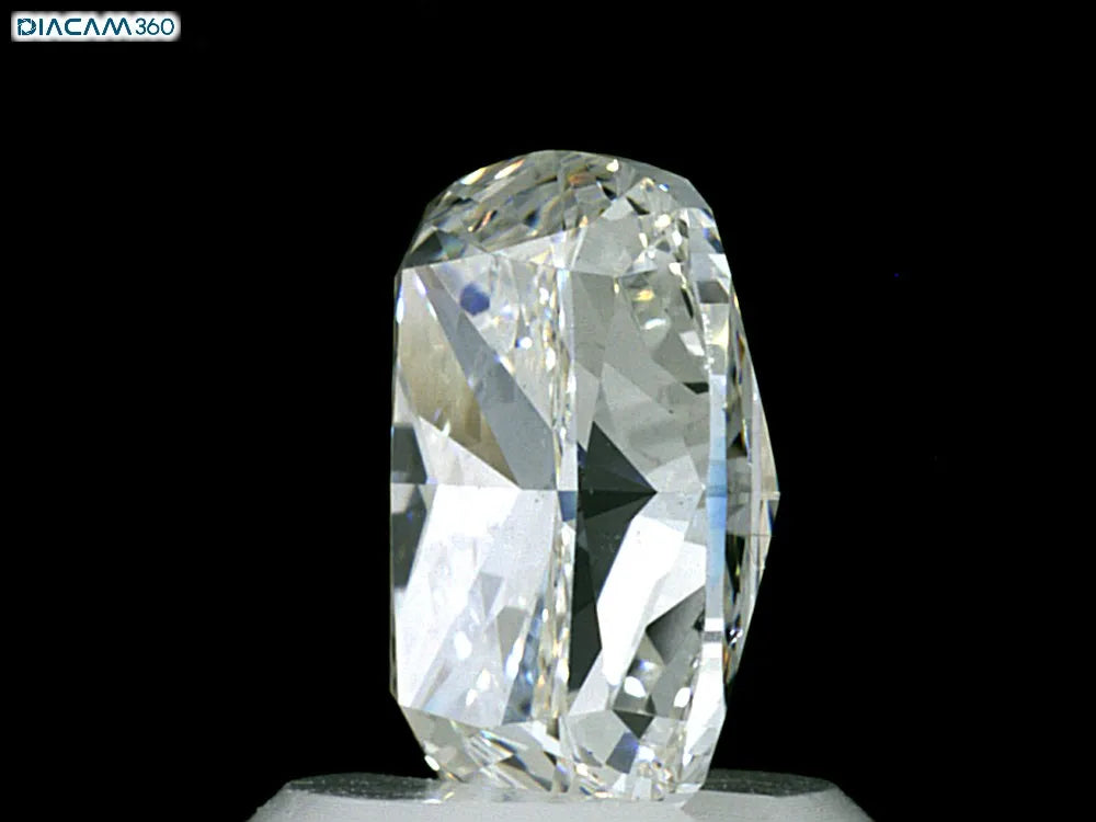 1.30ct Cushion modified Natural Diamond (Colour G, Clarity VVS2, Cut GD, GIA Certified)