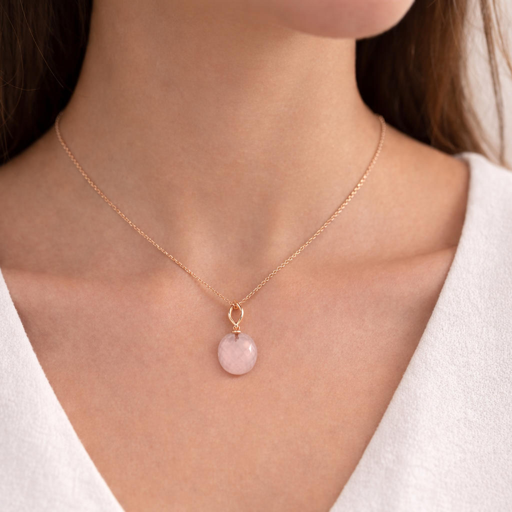 Vandana pendant by Atelier RMR Montreal