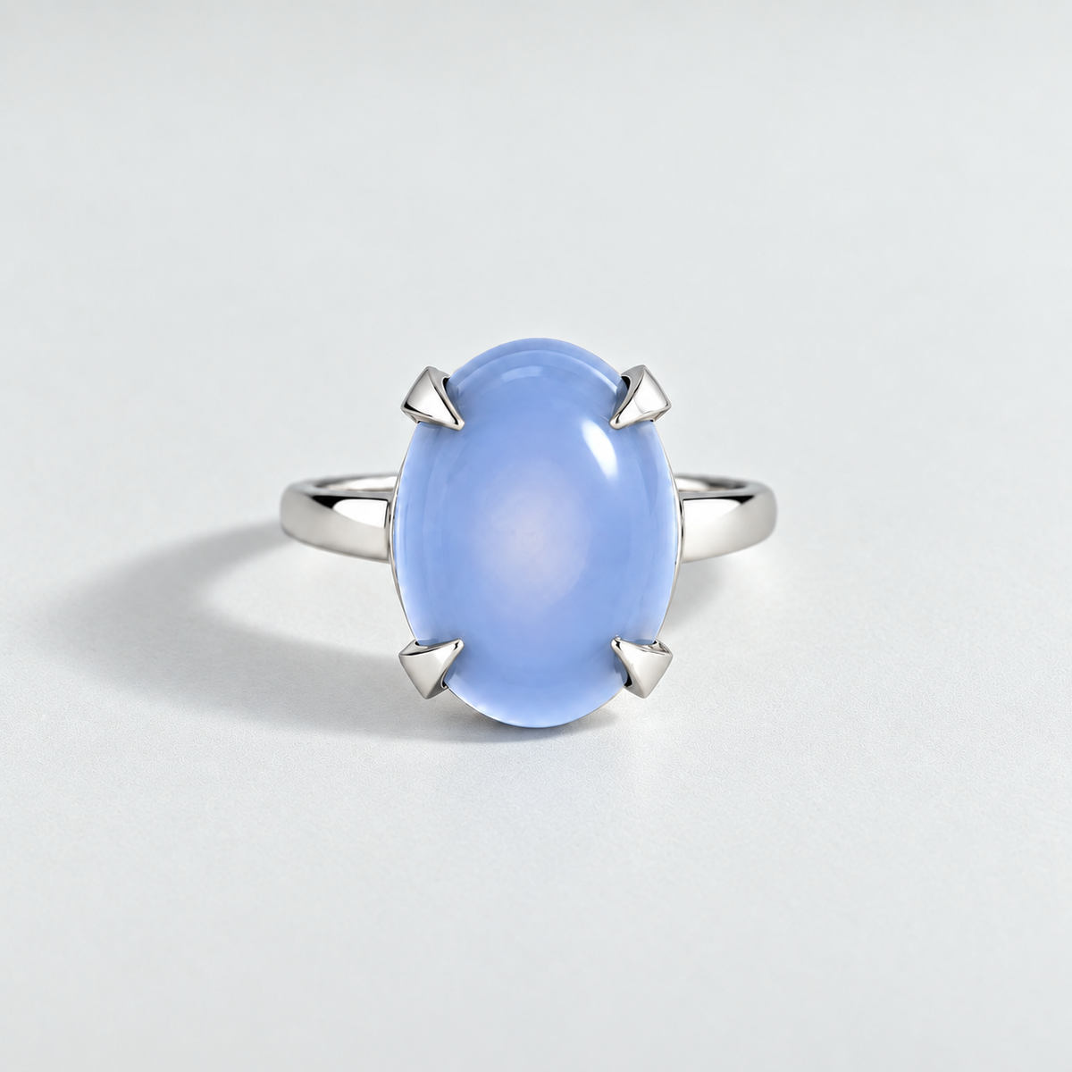 R4025 calcédoine bleue — or blanc — anneau simple
