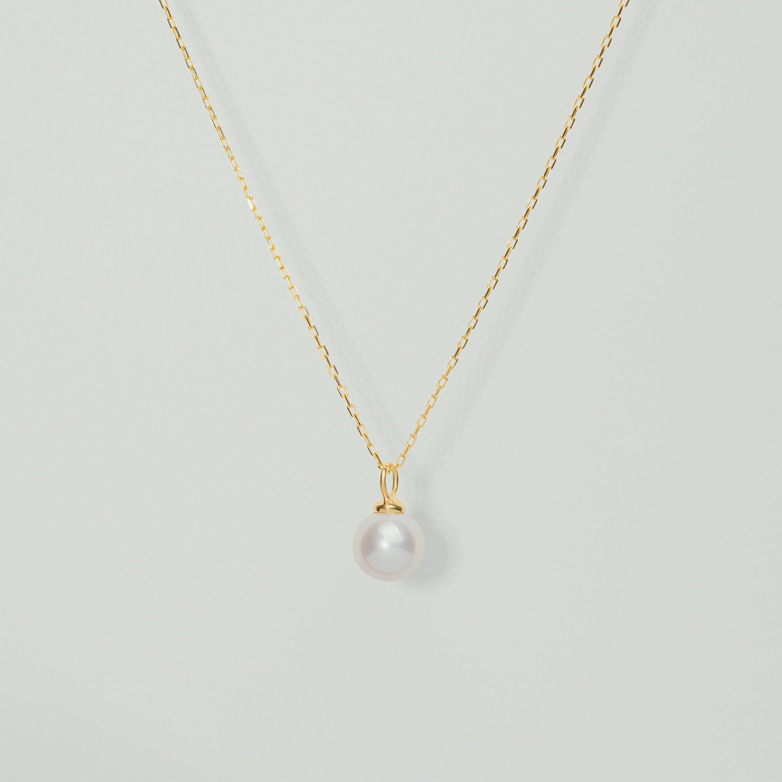 Akoya pendant by Atelier RMR Montreal