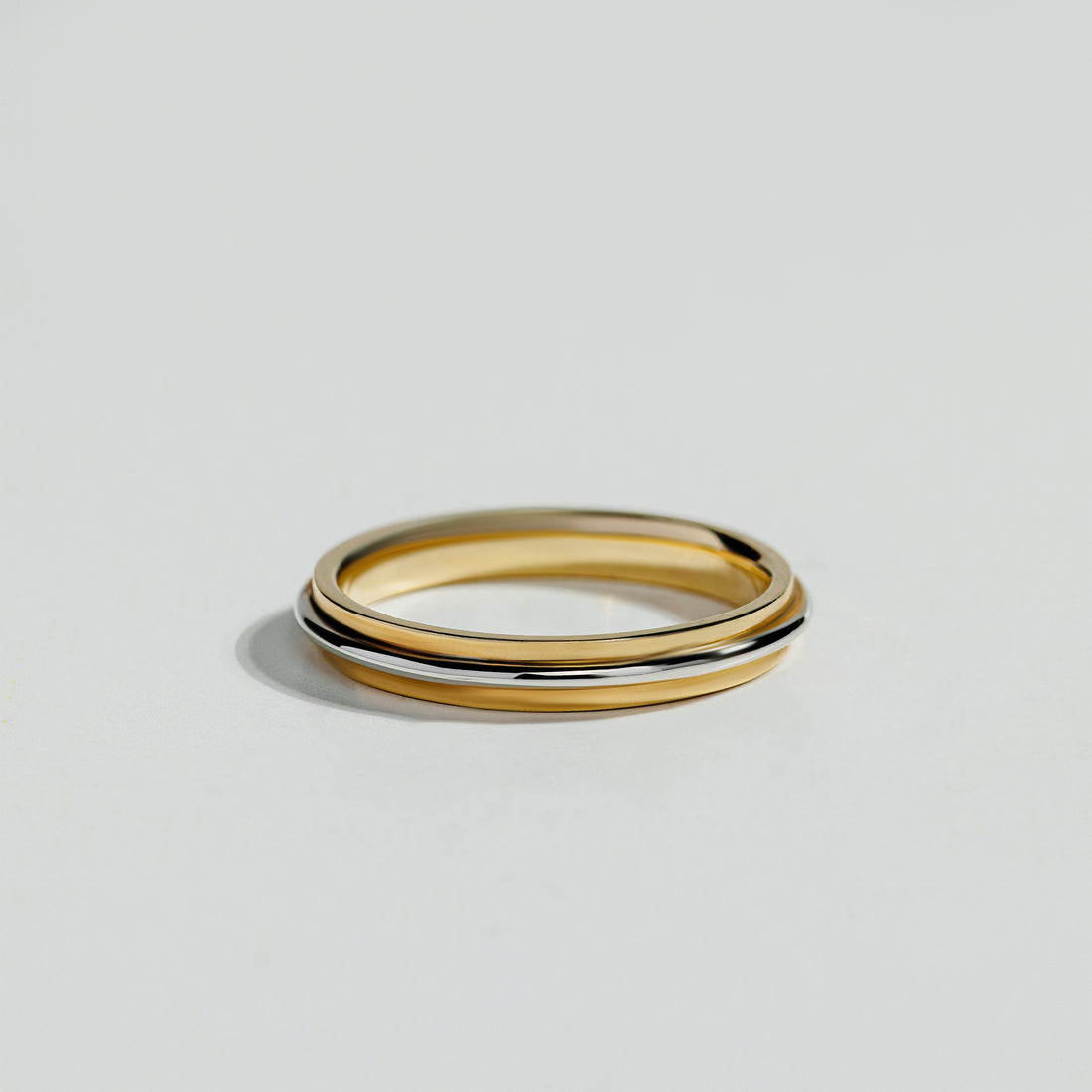 Saturn wedding band by Atelier RMR Montreal