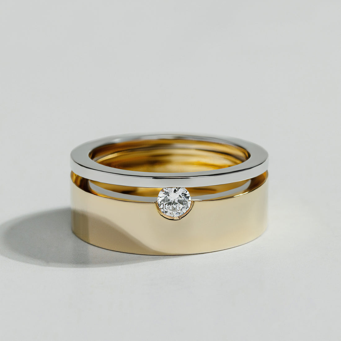 Horus wedding band by Atelier RMR Montreal