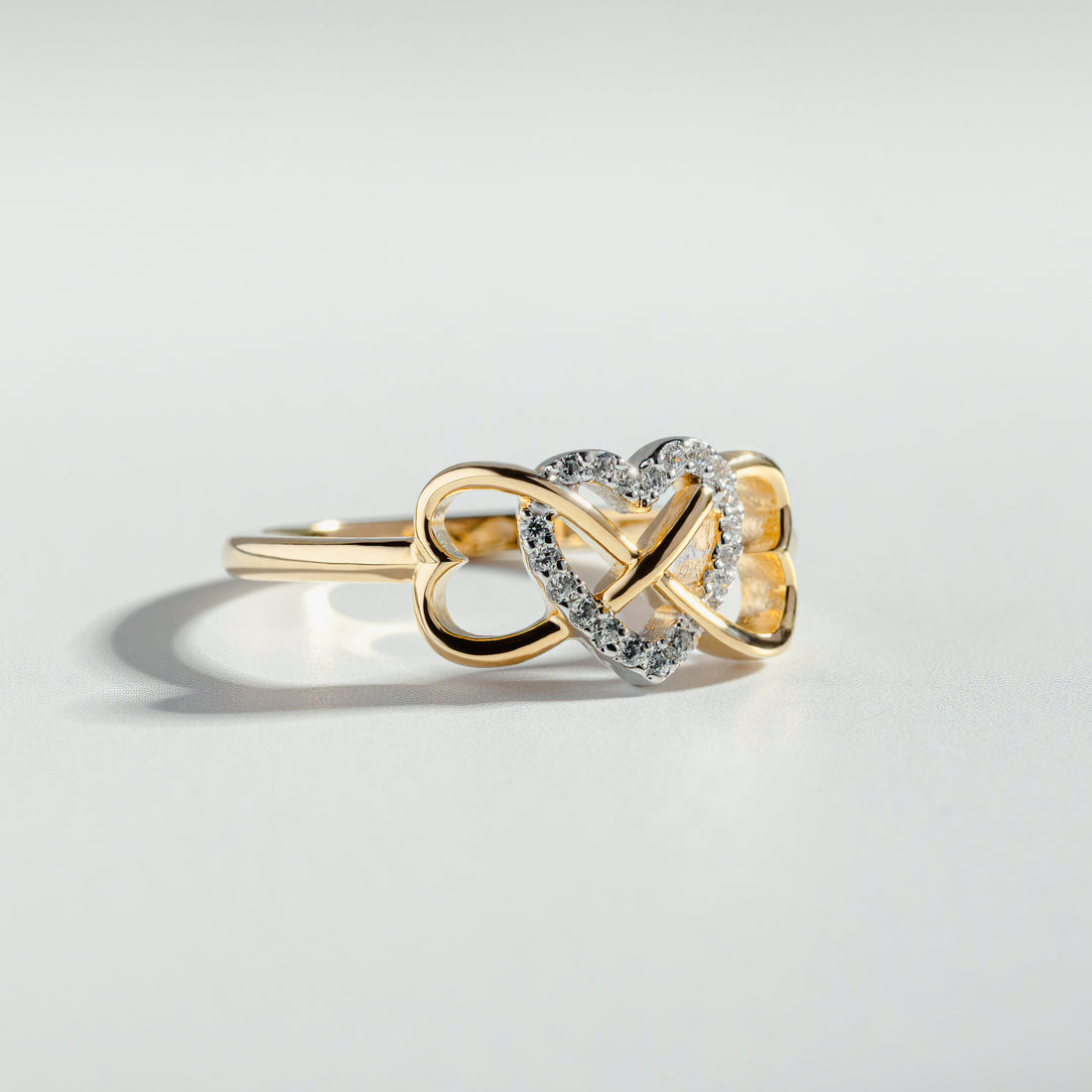 Unity Ice ring by Atelier RMR Montreal