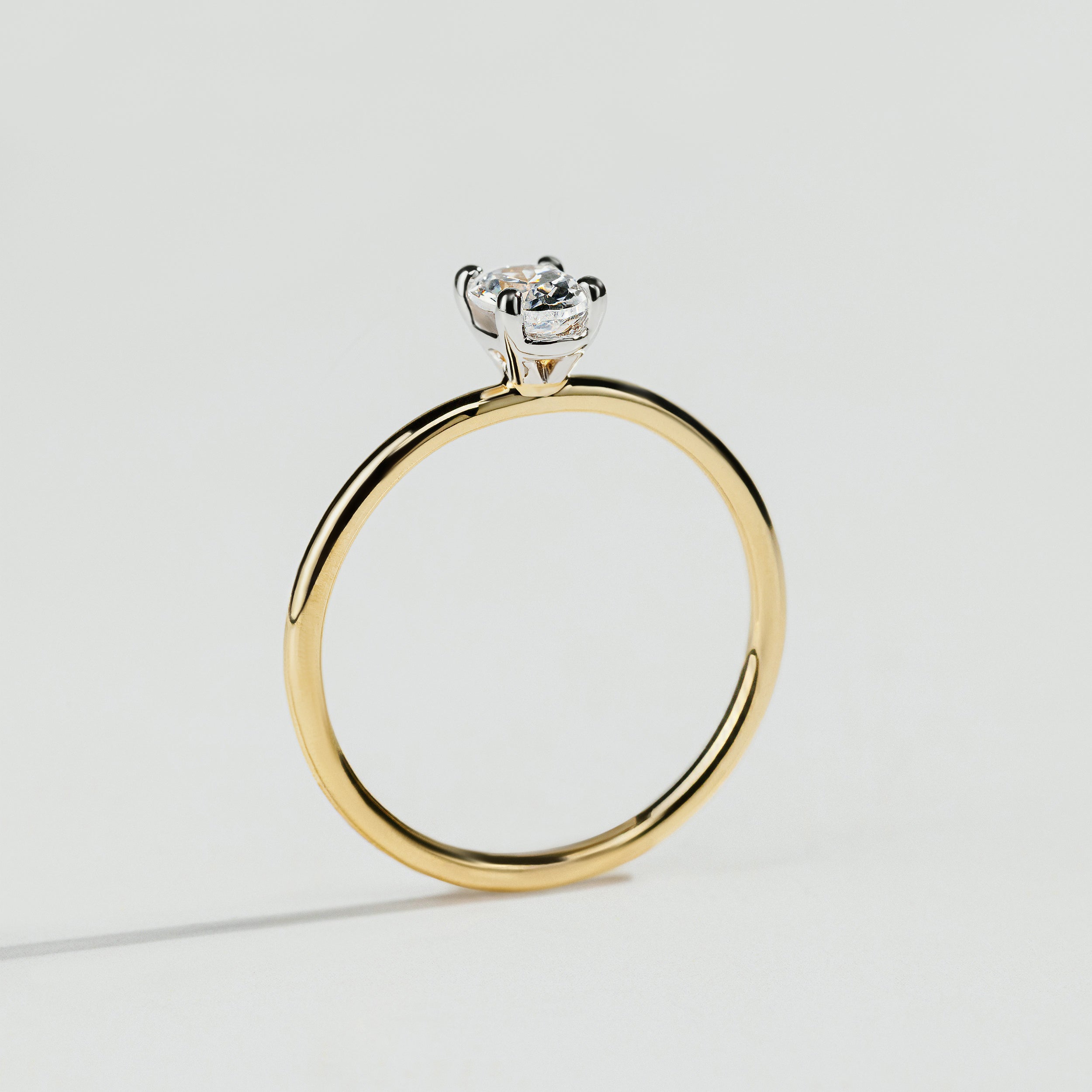 The Classic Oval Diamond Ring