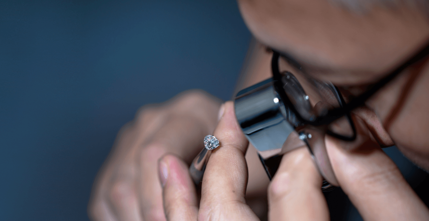 Diamond and gemstone selection at Atelier RMR Montreal