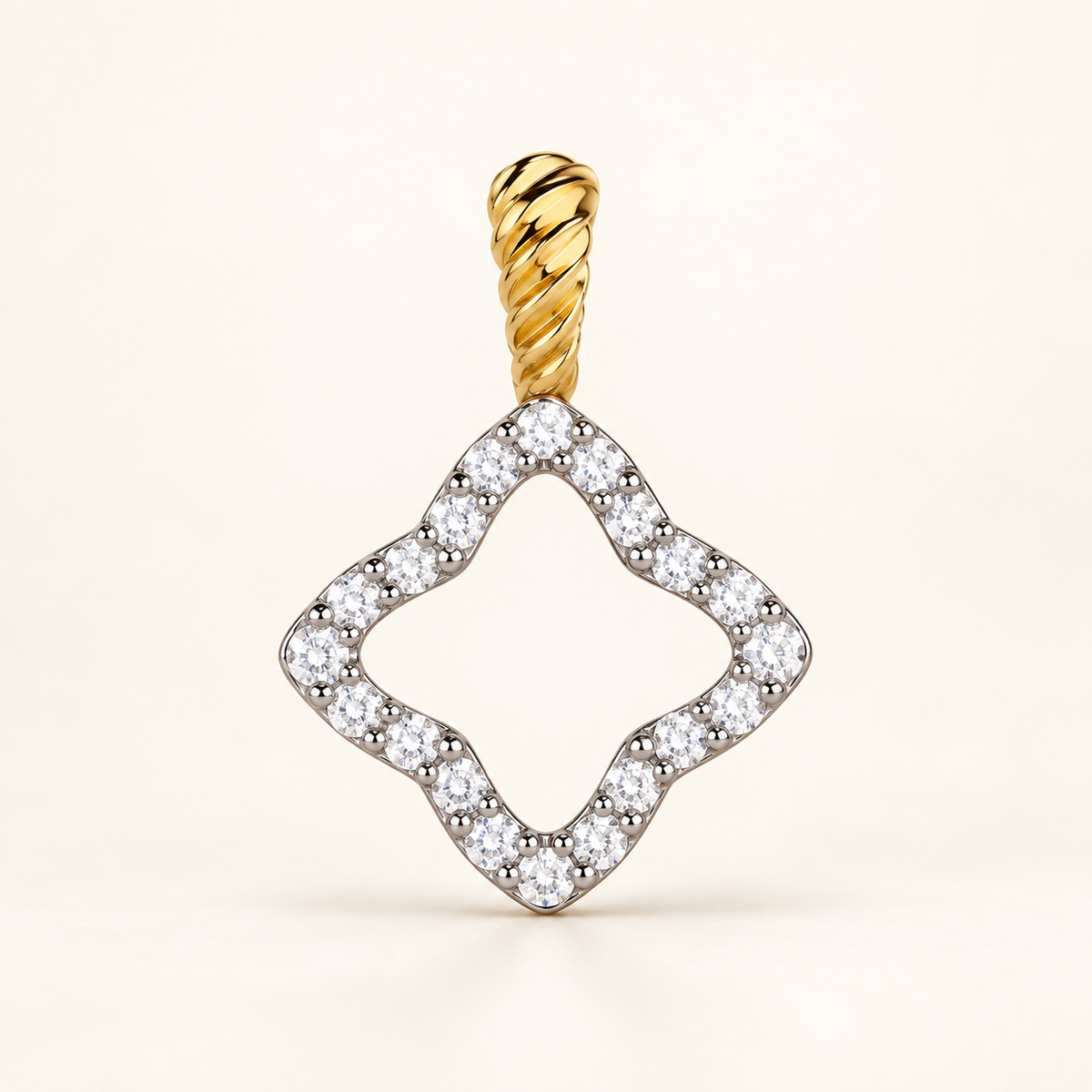 P794 — diamants blancs naturels — Or jaune