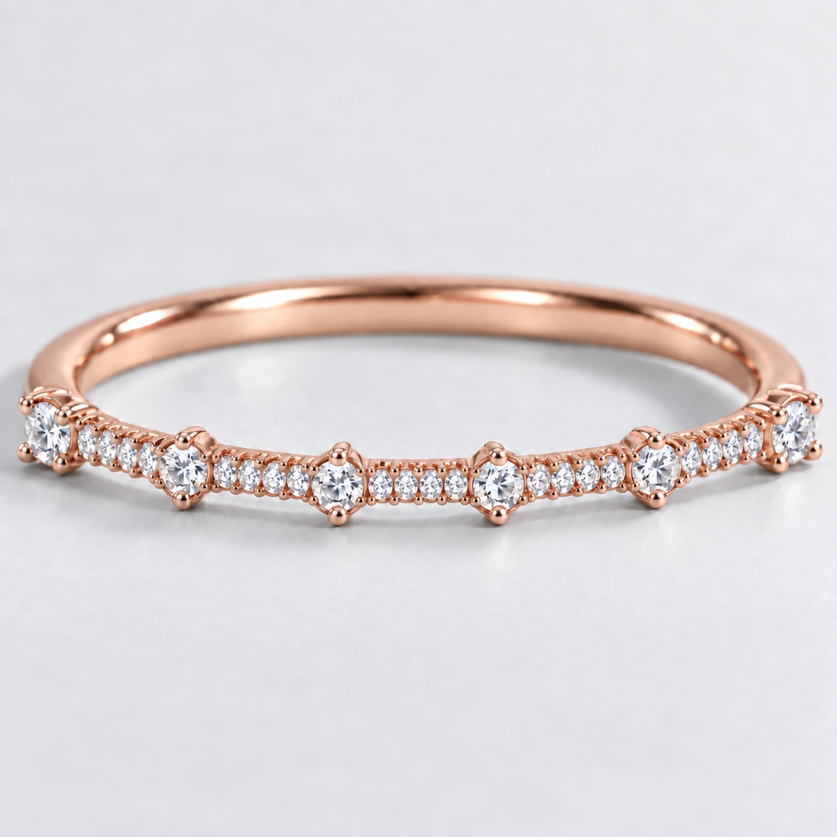 R4101 rose gold diamond setting detail