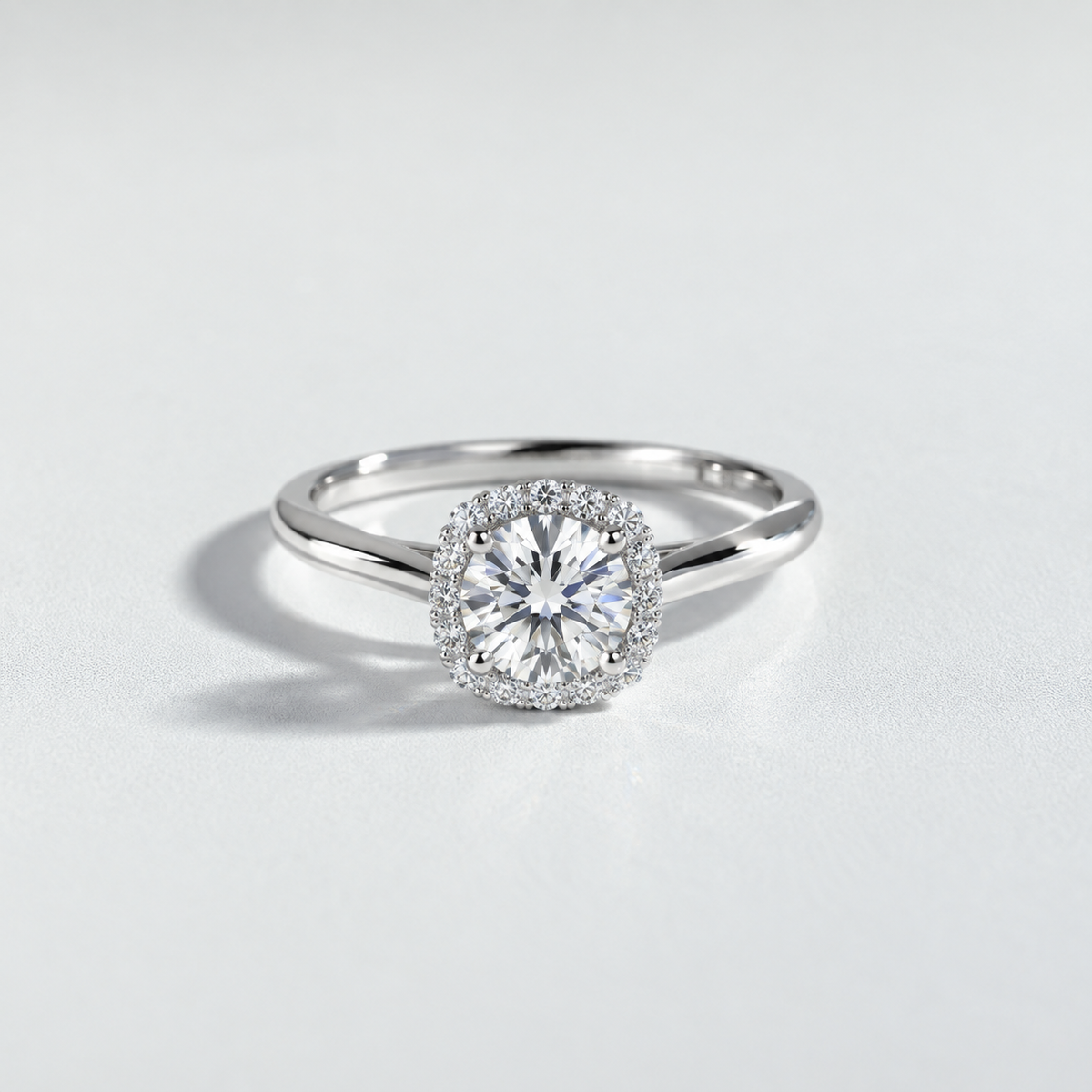 Bague halo diamant rond 1 ct — or-blanc — R4105-100