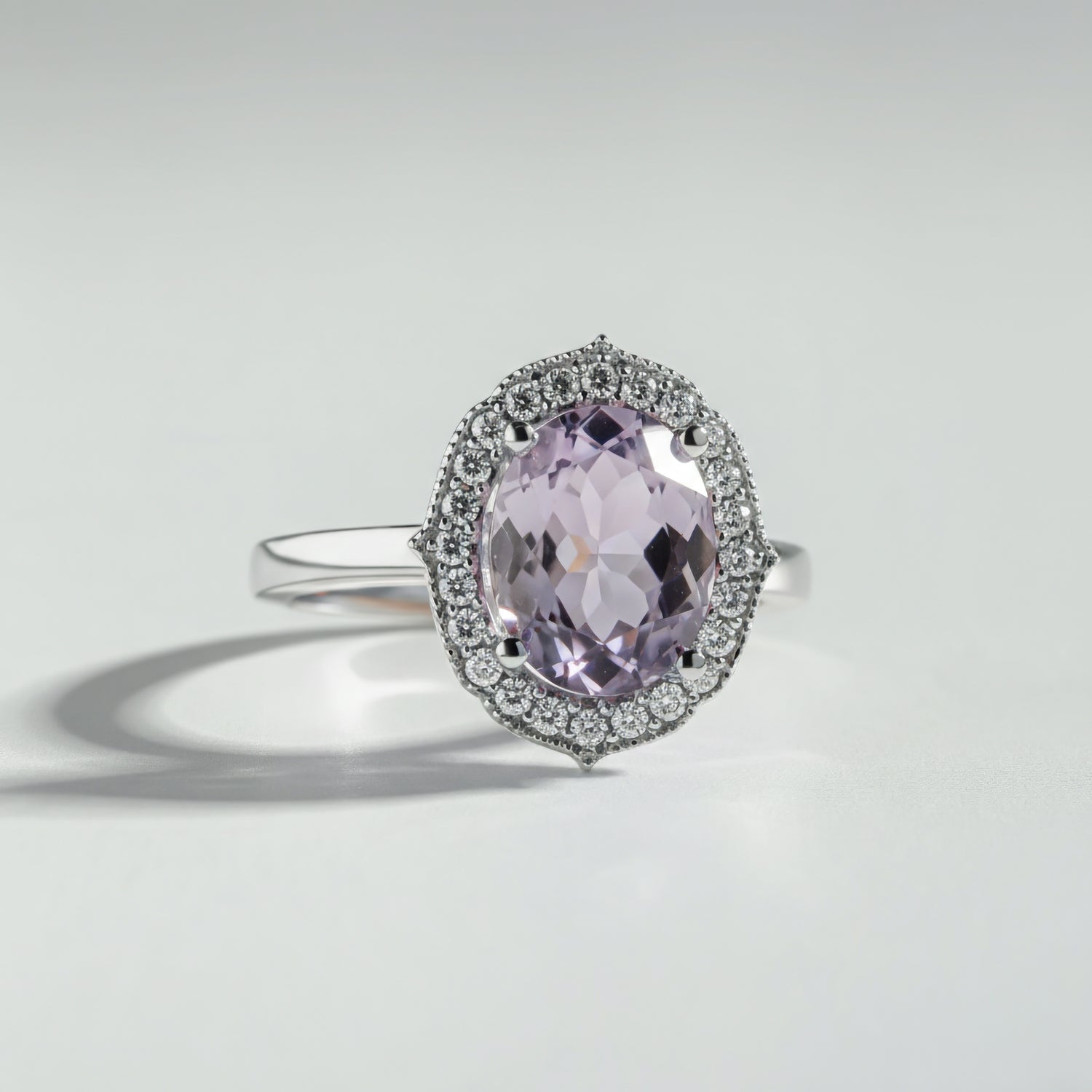 Uruguay Queen ring by Atelier RMR Montreal