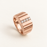 R 638 — white diamonds, rose gold