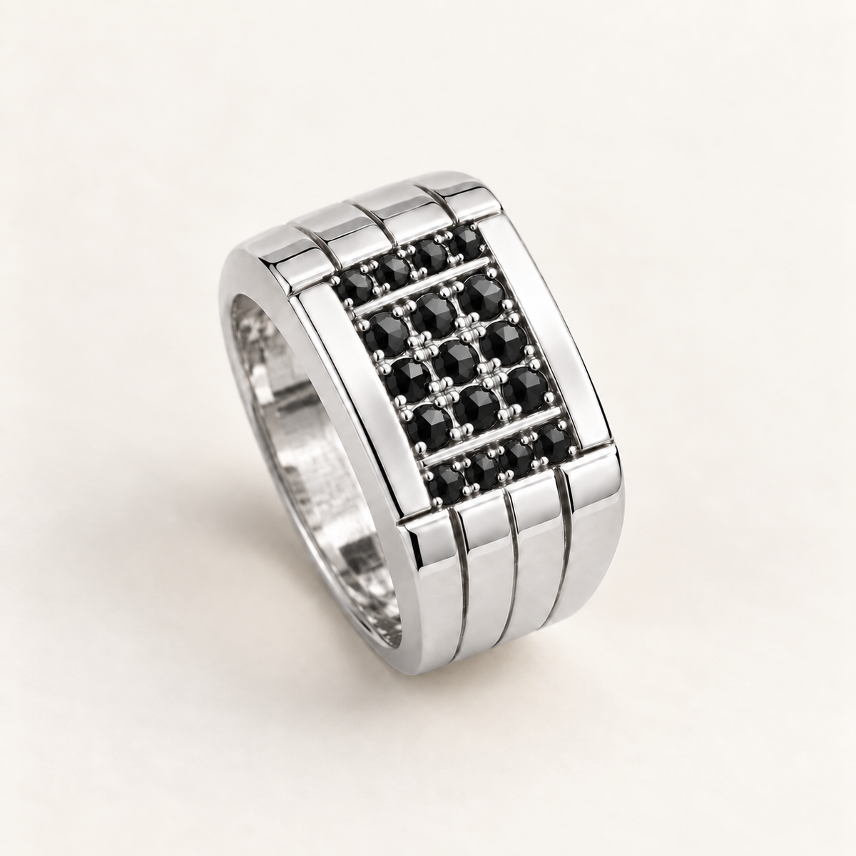 R 696 — diamants noirs traités, entièrement en or blanc