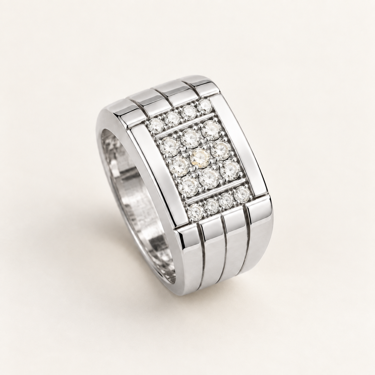 R 696 — white diamonds, blanc gold