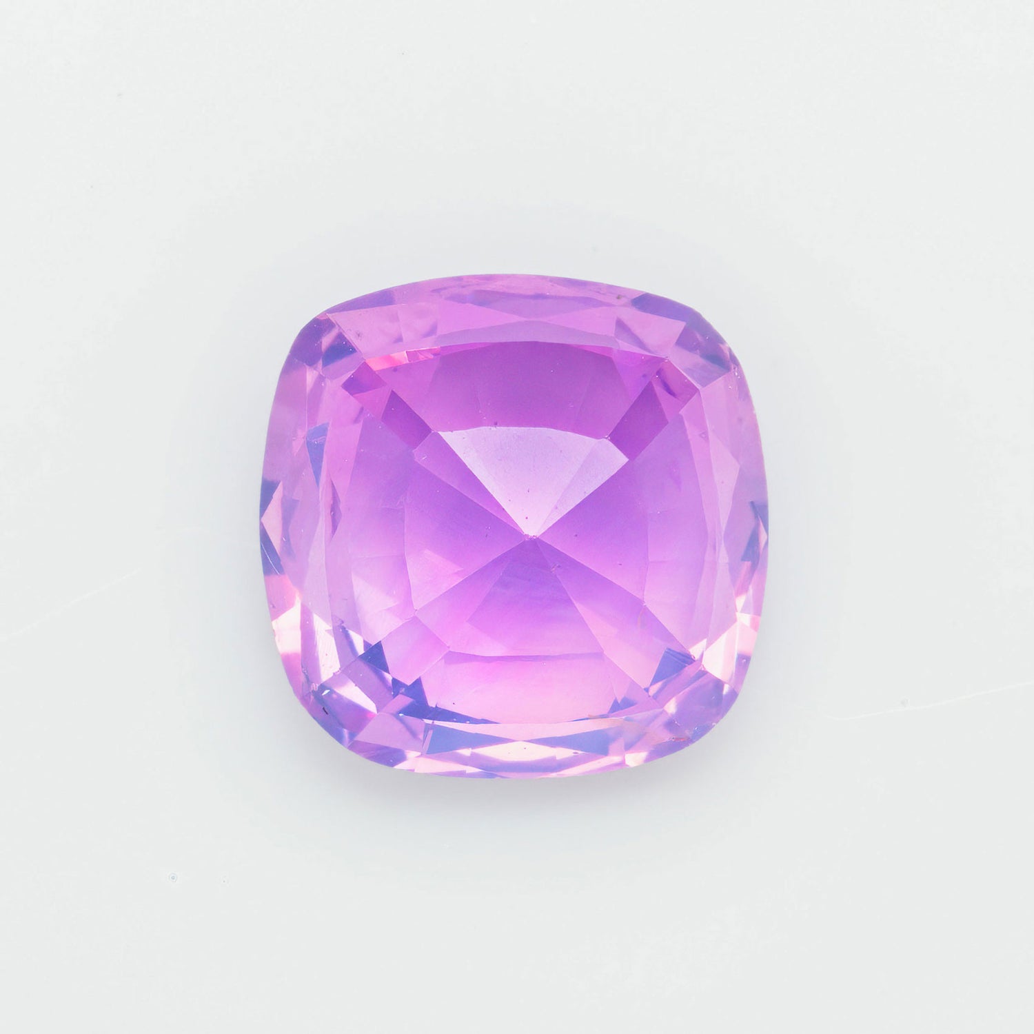 Soft Pink Sapphire | Atelier RMR Montreal | Gemstone