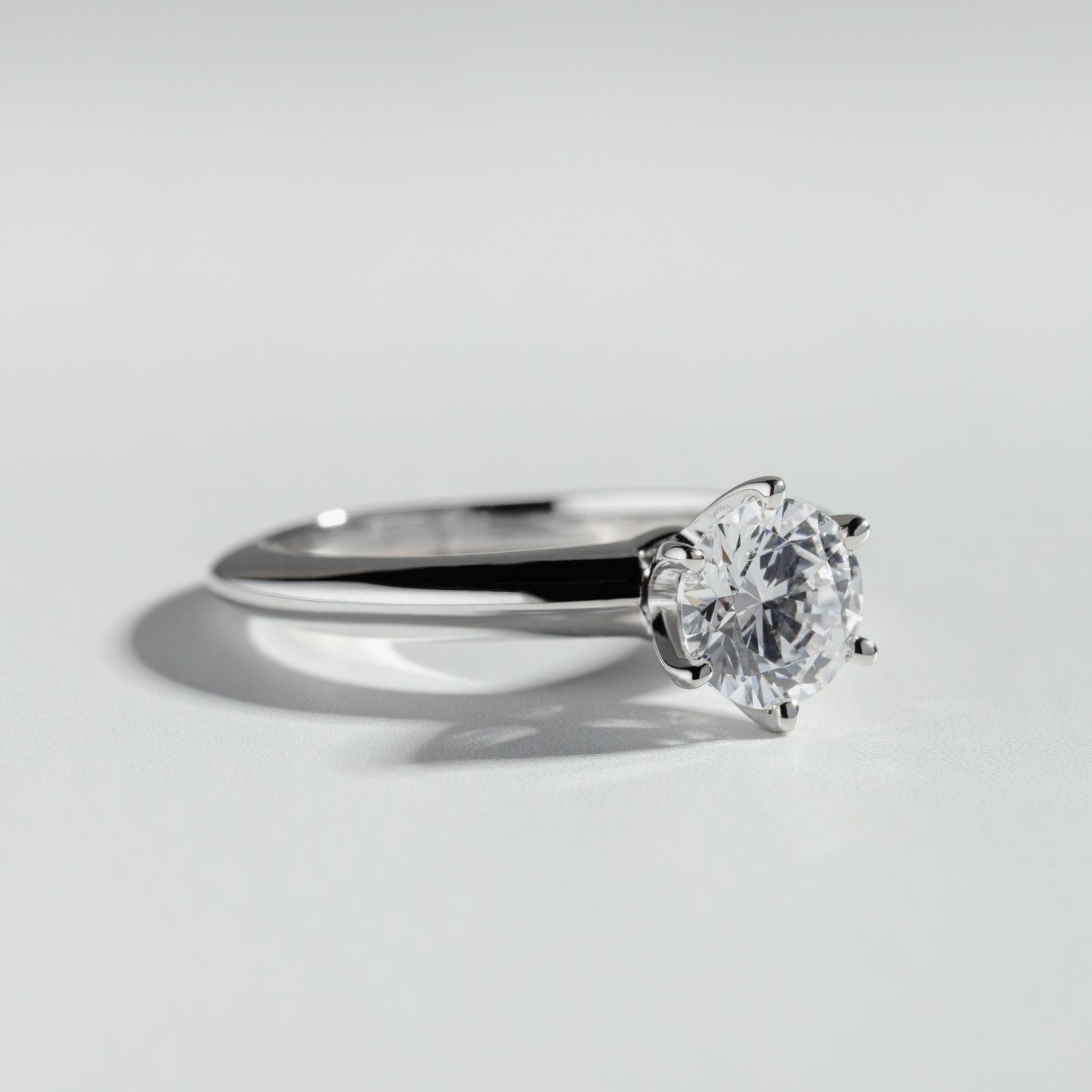 The Round Cut 6 Prongs Diamond Solitaire Ring
