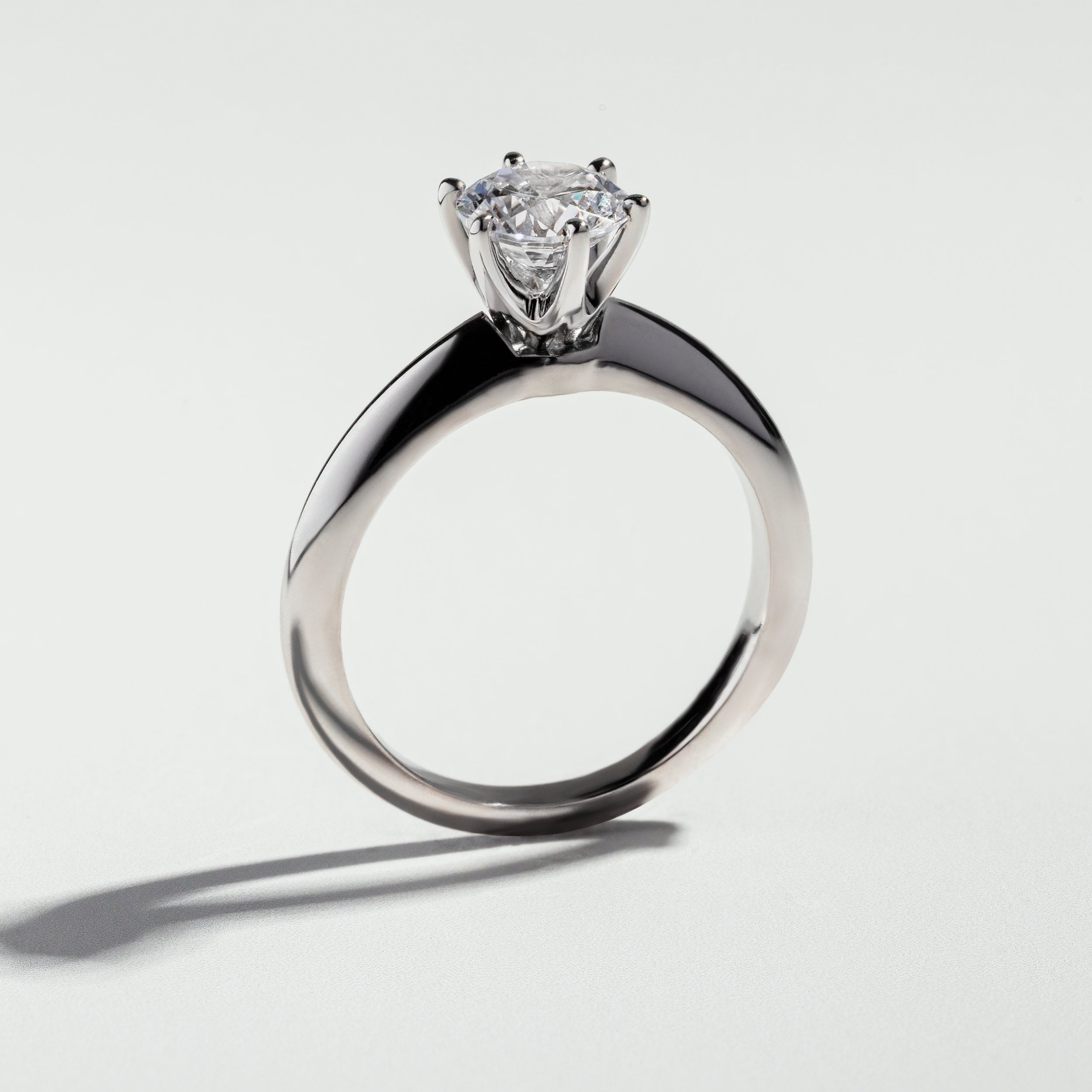 The Round Cut 6 Prongs Diamond Solitaire Ring