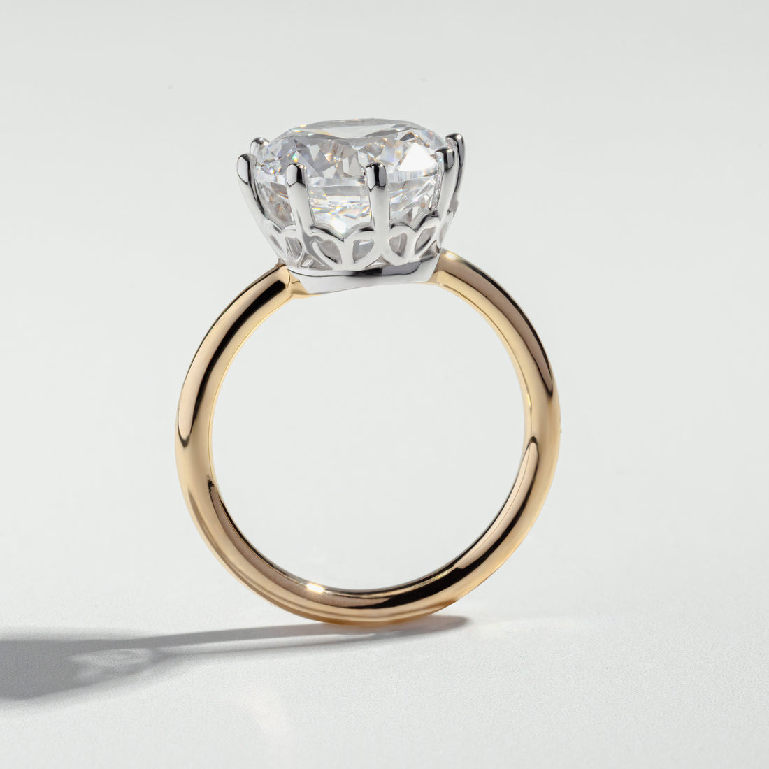 The Round Cut 5 Carat Diamond Ring