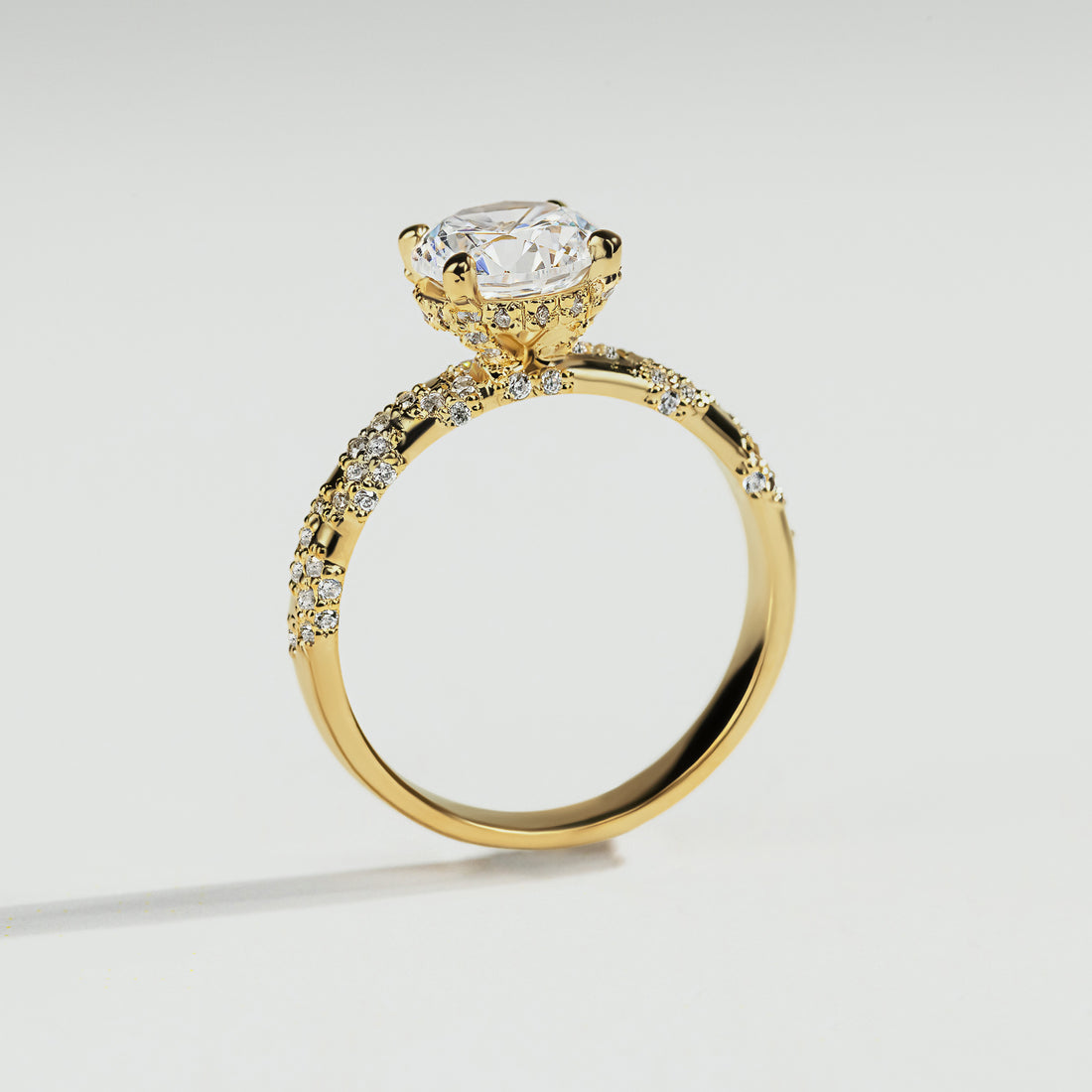 The 1,5 Carat Round Cut Diamond Ring