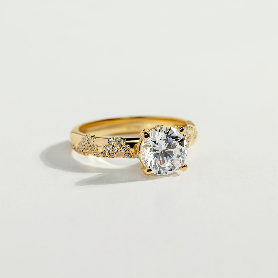 The 1,5 Carat Round Cut Diamond Ring