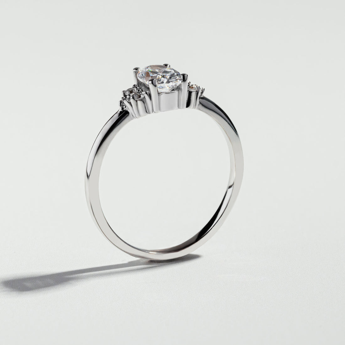The Round Cut Vintage Diamond Ring