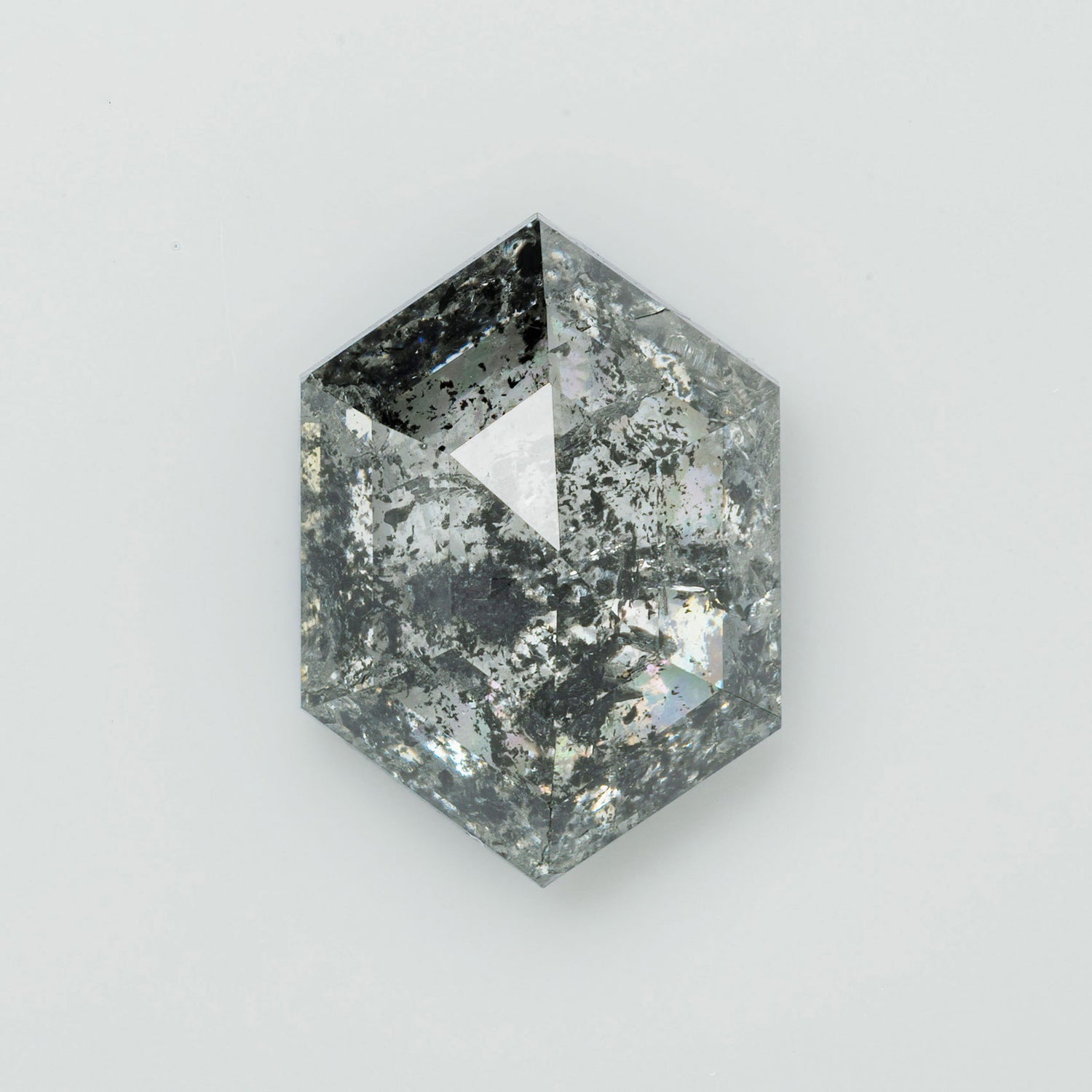 Salt and Pepper Diamond | Atelier RMR Montreal | Gemstone