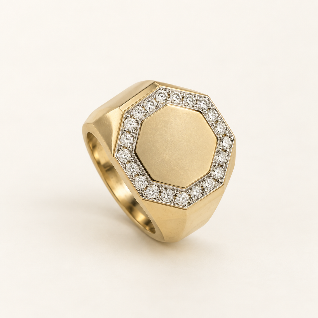 R 630 men’s gold and diamond ring