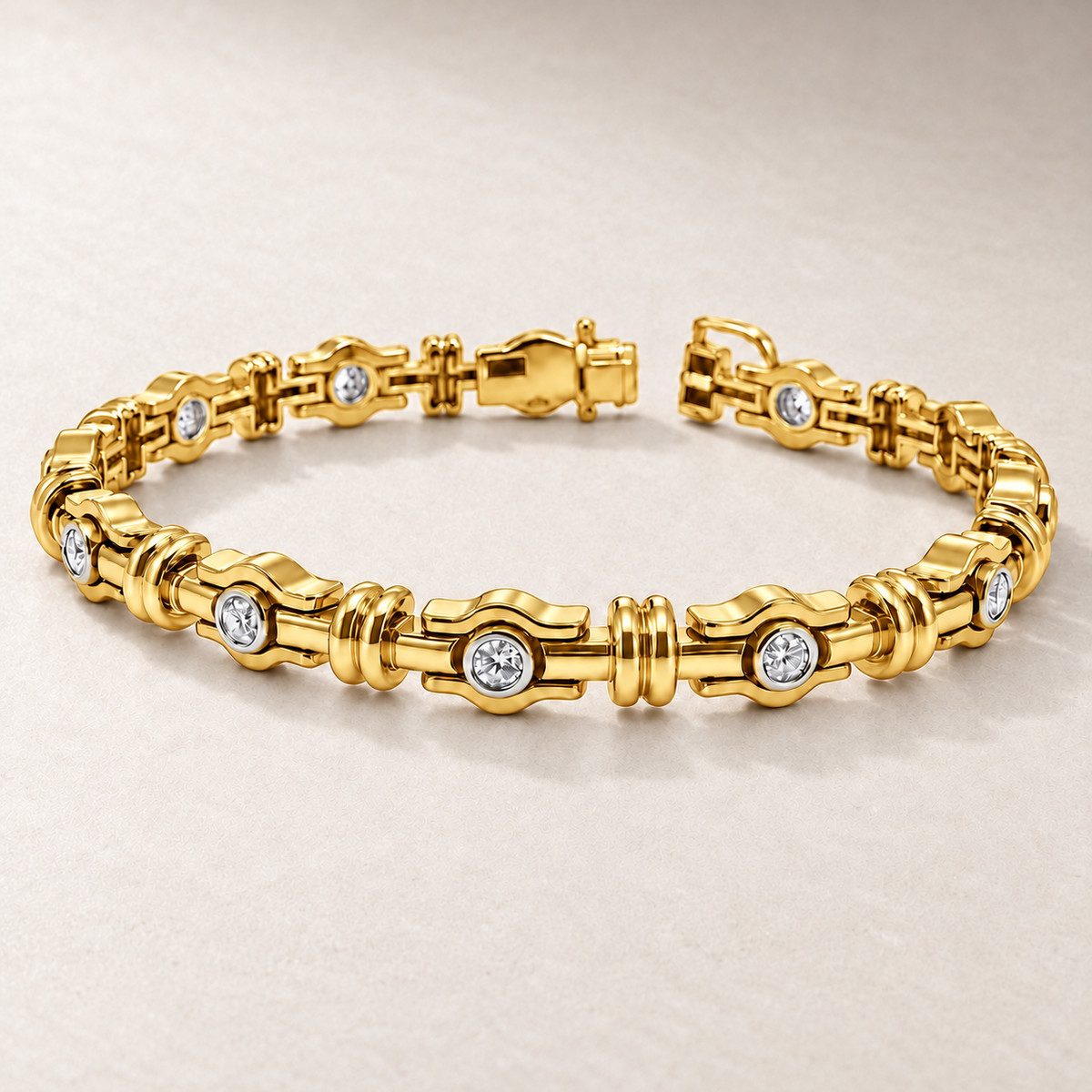 Bracelet en or à maillons et diamants — TN18
