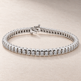 TN23 — Or blanc / White gold — Diamants clairs / Clear diamonds