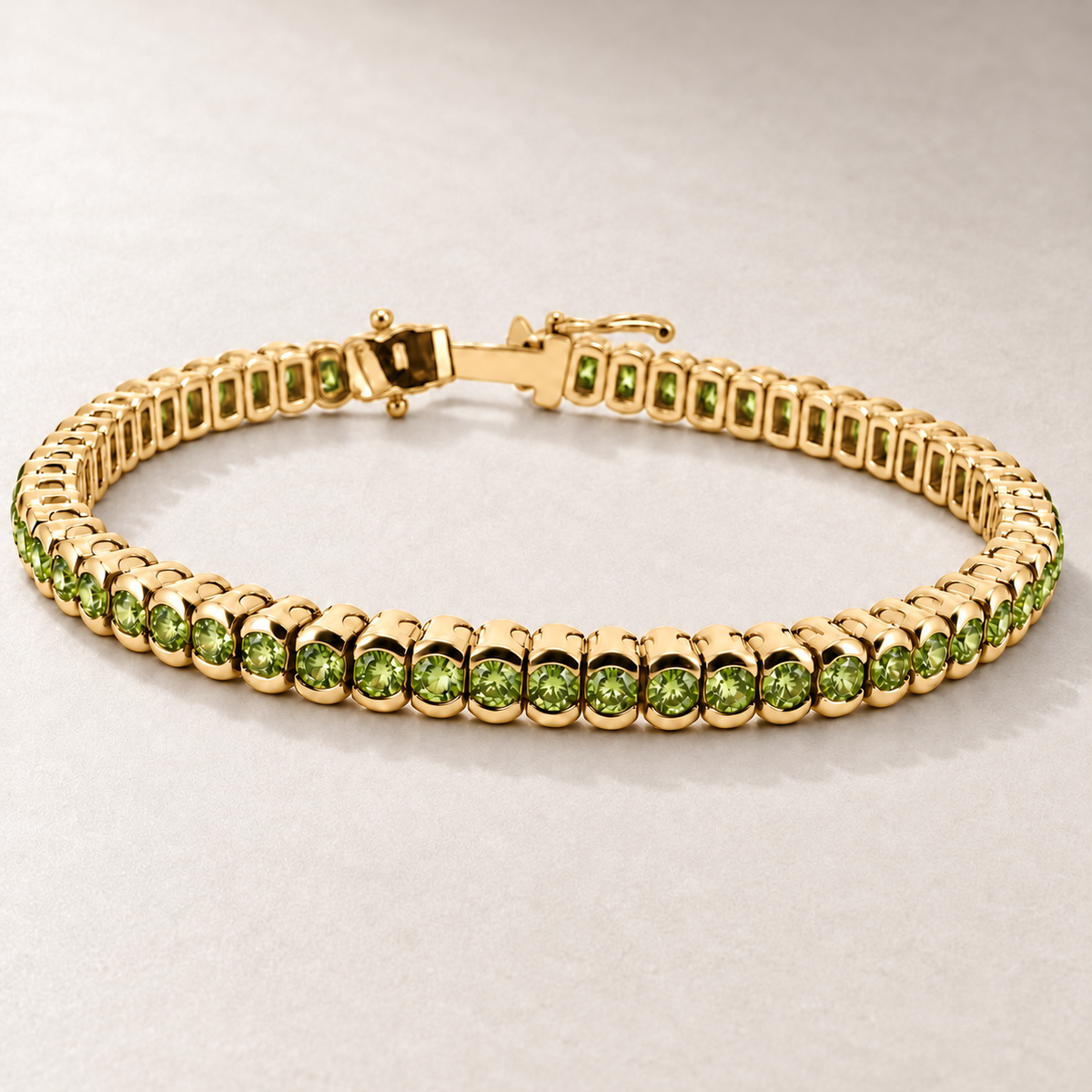 Bracelet tennis en or et péridots — TN26P