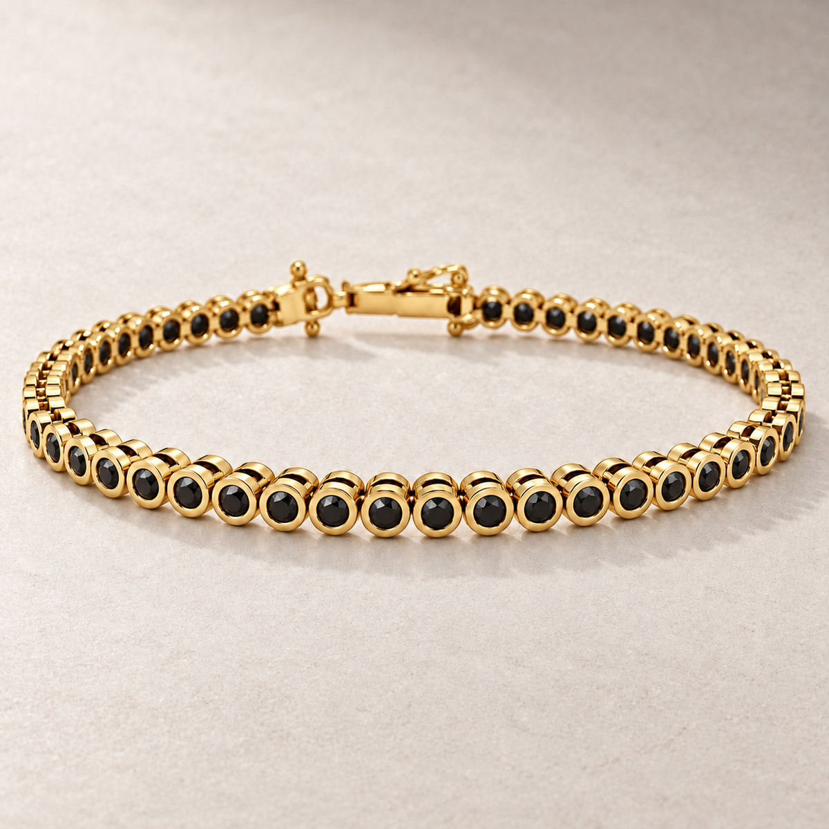 Bracelet tennis en or et diamants sertis clos — TN28 — vue détaillée 5