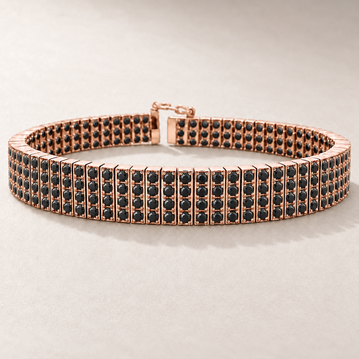 Bracelet en or et diamants sur quatre rangées — TN35 — vue détaillée 6