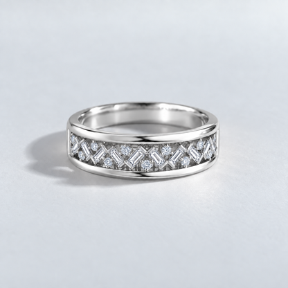 Bague à diamants baguettes et ronds en or blanc