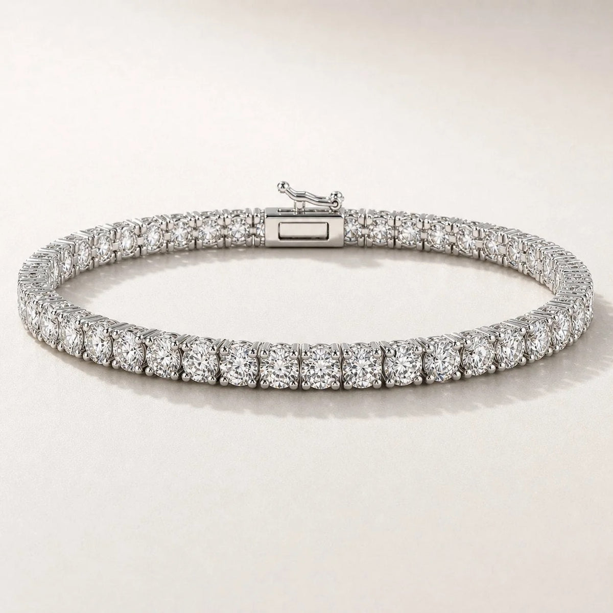 Bracelet tennis en or blanc 14K et diamants, vue complète